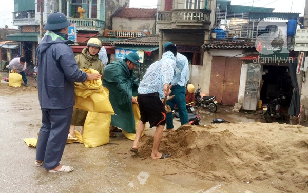 bão thần sấm